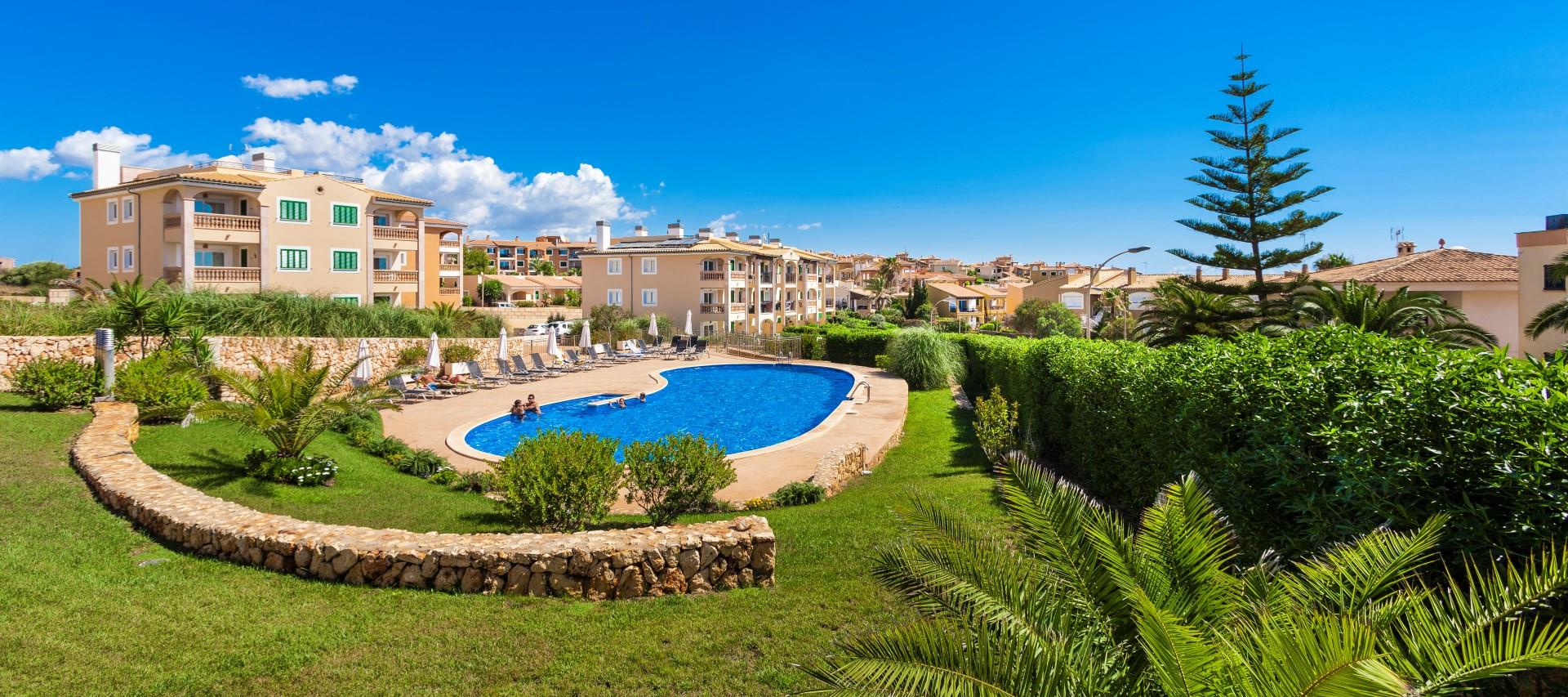 Foreign buyers bag bargains as Spanish property market offers best value in Europe