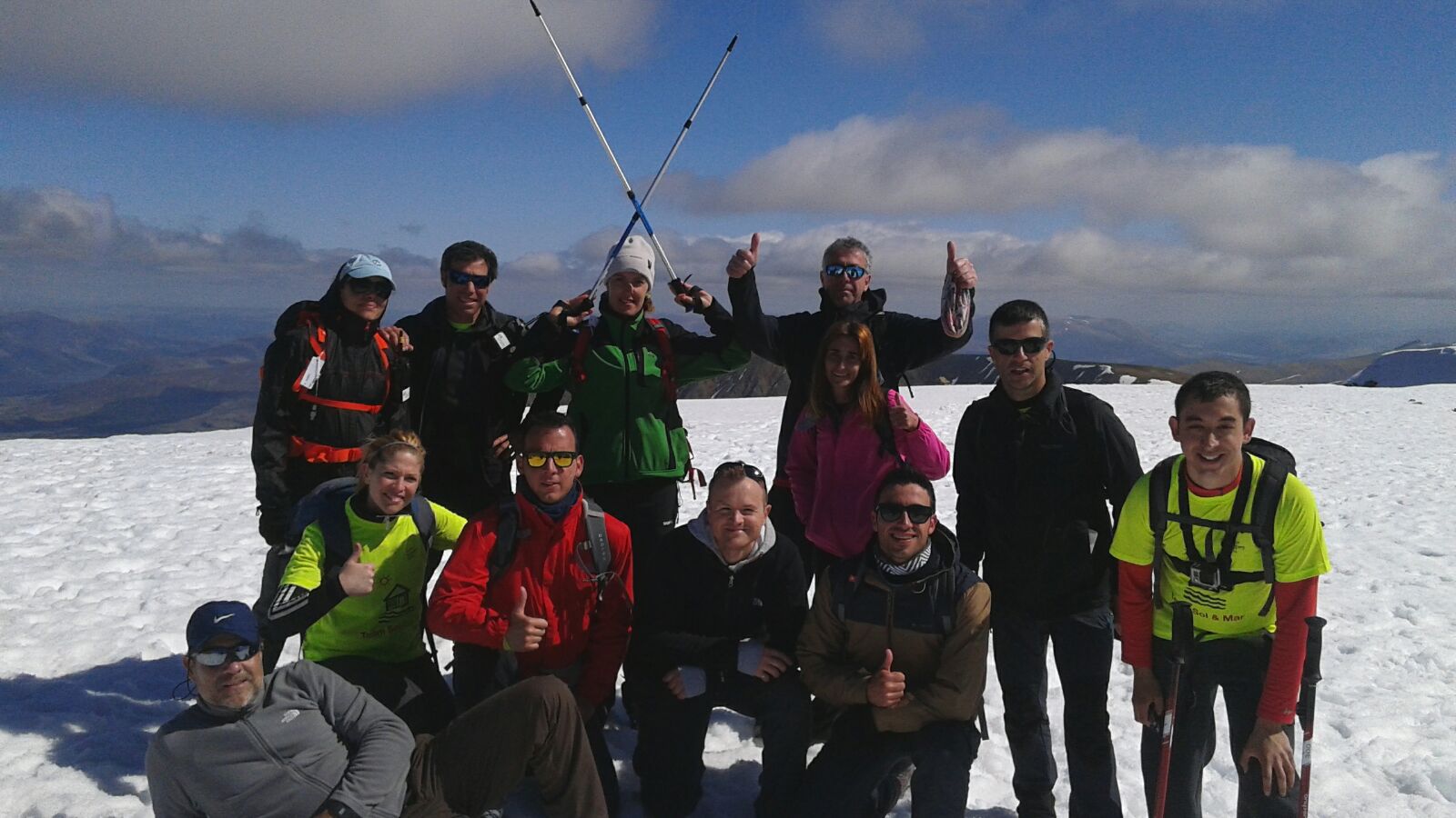 Taylor Wimpey España tackle the testing terrain of the Scottish Highlands in the name of charity